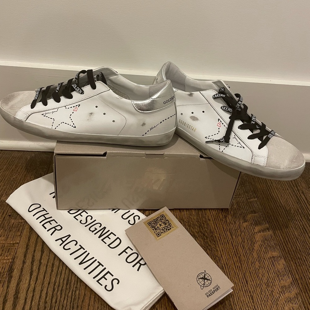 BRAND NEW AUTHENTIC GOLDEN GOOSE